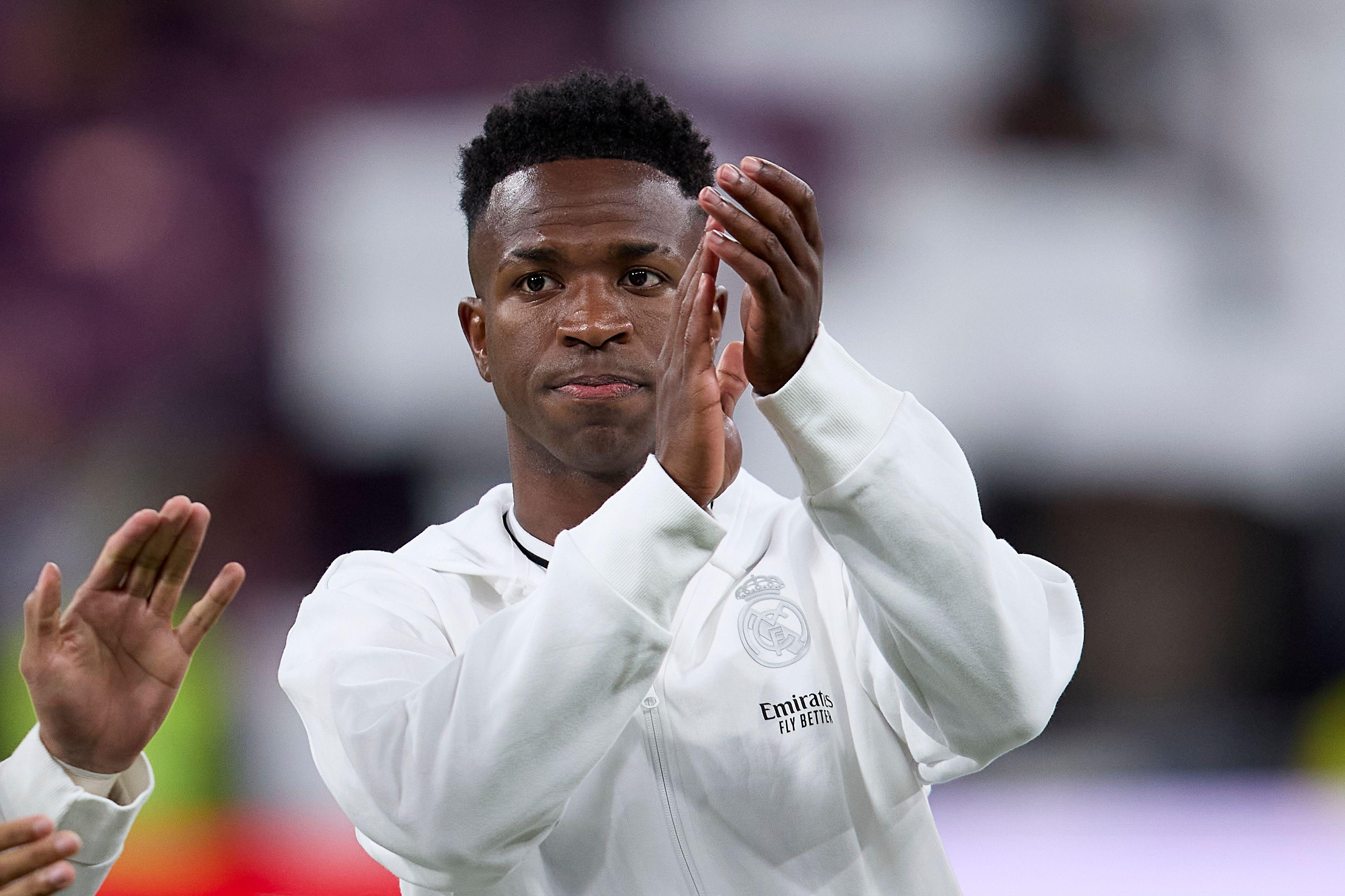 完美世界竞技平台-阿斯：维尼修斯休赛期精神面貌焕然一新，皇马对他寄予厚望